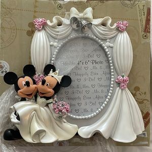 Disney wedding frame